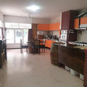 Fourdoor Apartamento Guaymallén