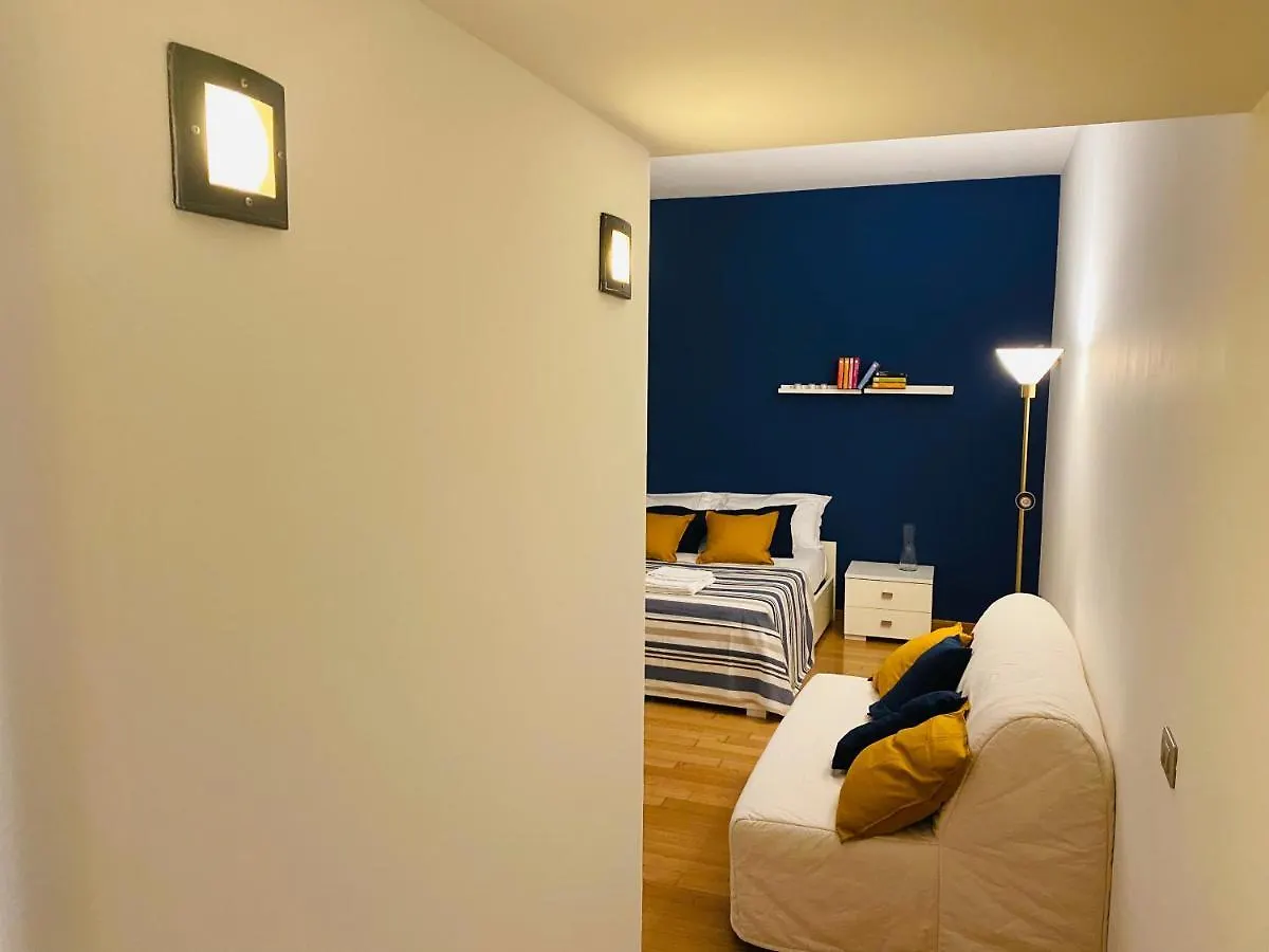 Chiara Guest House 34 - M4 Metro Blu 밀라노 아파트