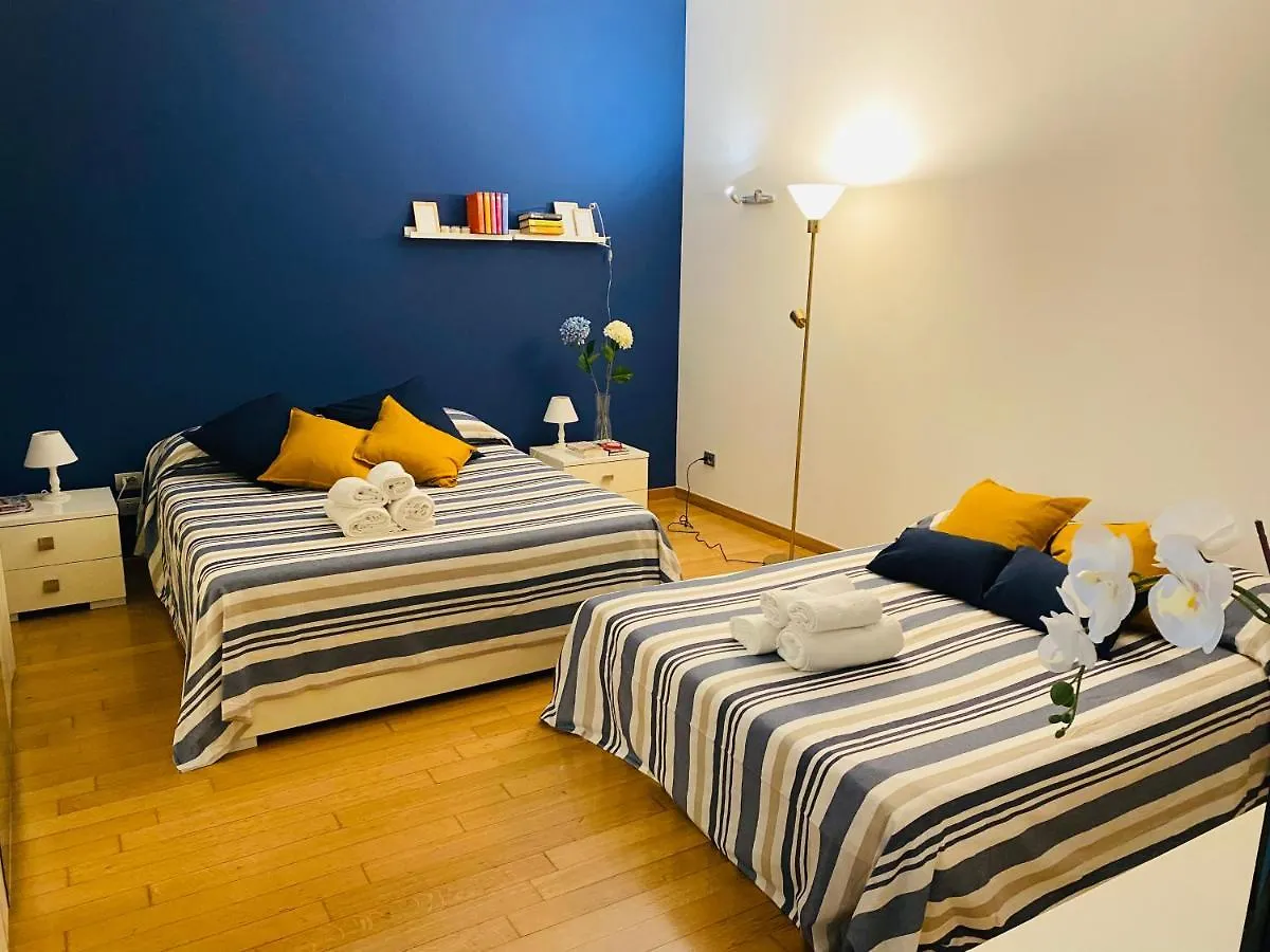 Chiara Guest House 34 - M4 Metro Blu 밀라노 0*,  이탈리아