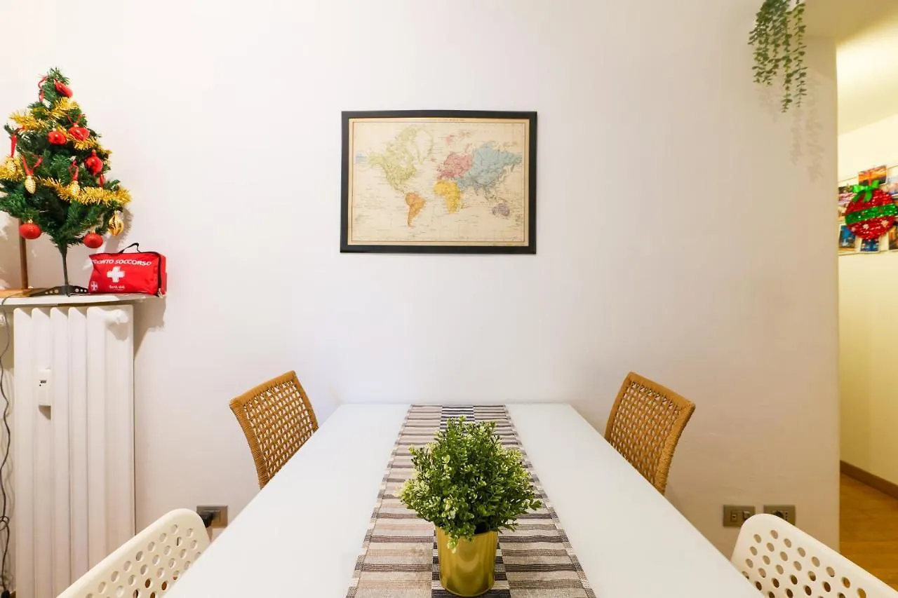 Chiara Guest House 34 - M4 Metro Blu Milan