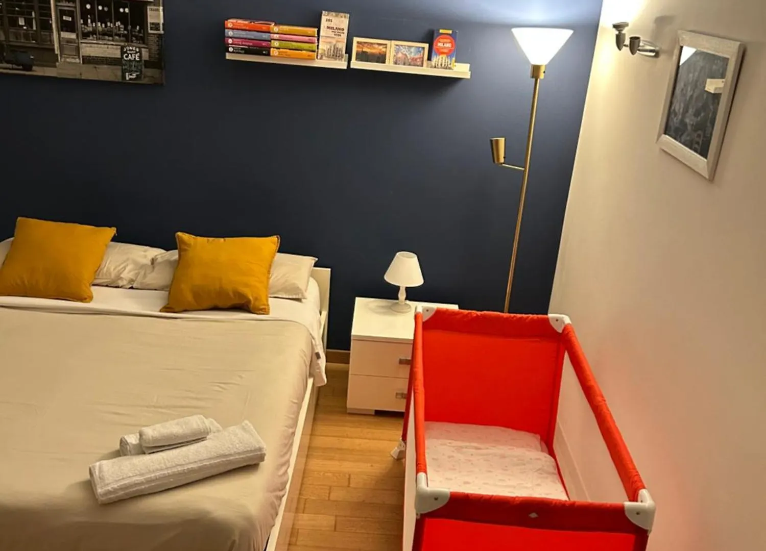 Tel Chí 34 Guest House Milán Apartamento